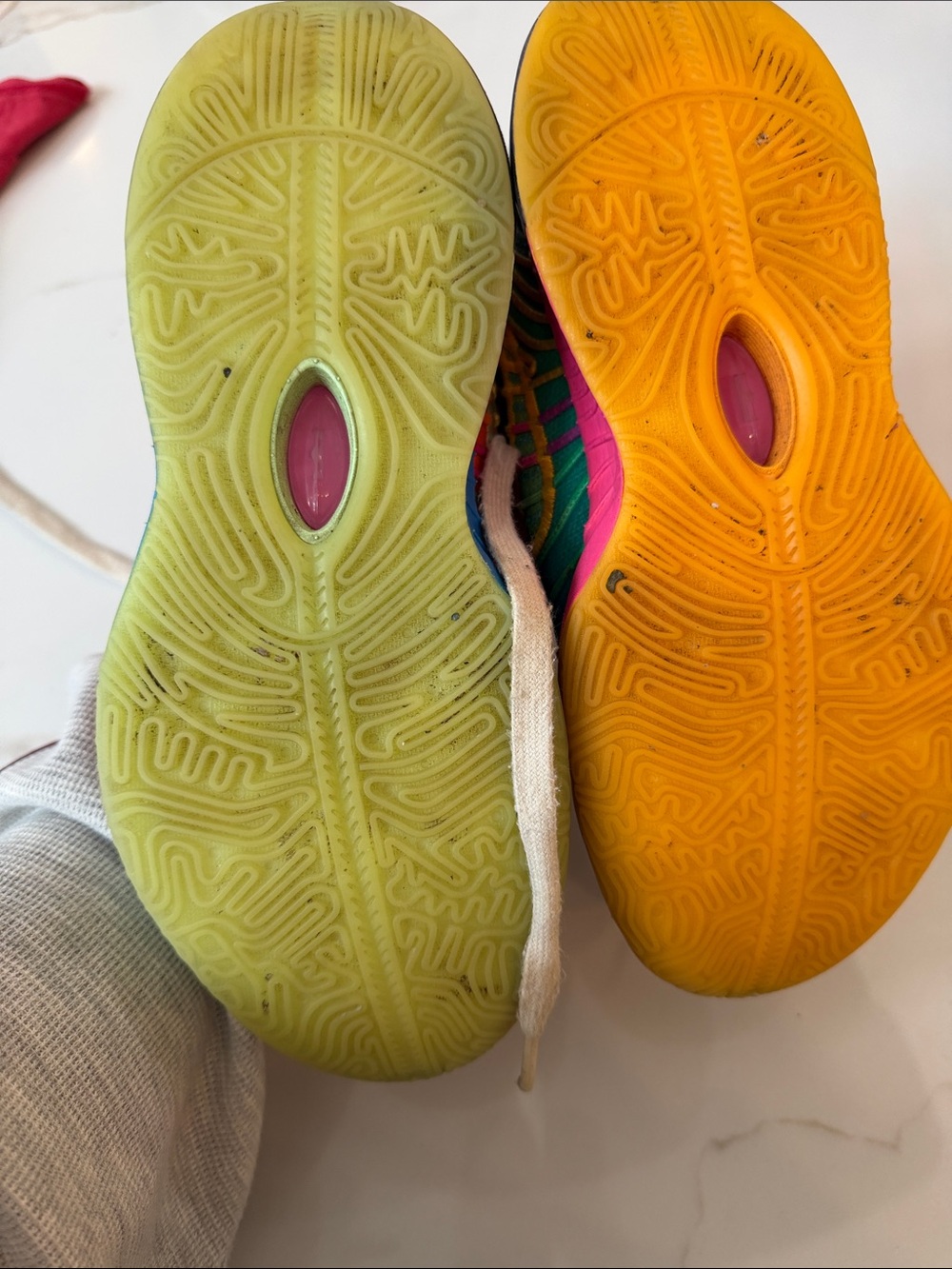 Nike - Picture 2 of 3